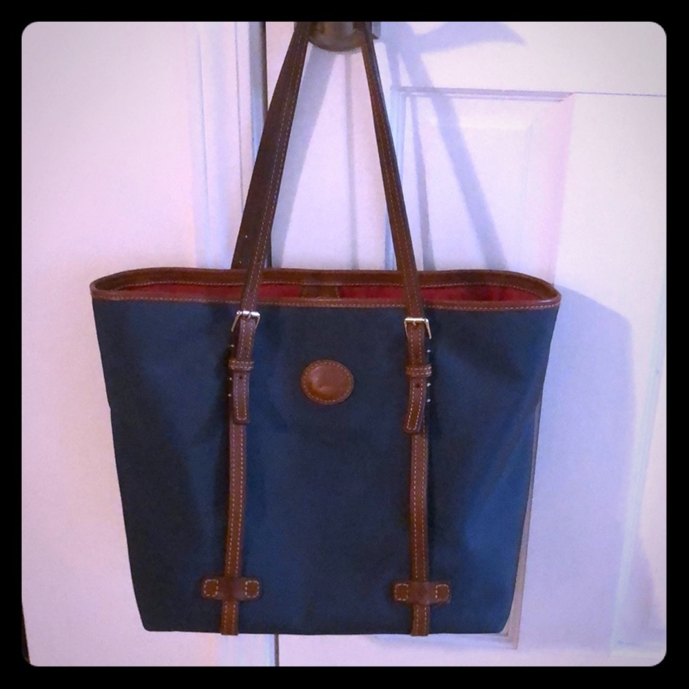 Dooney & Bourke tote